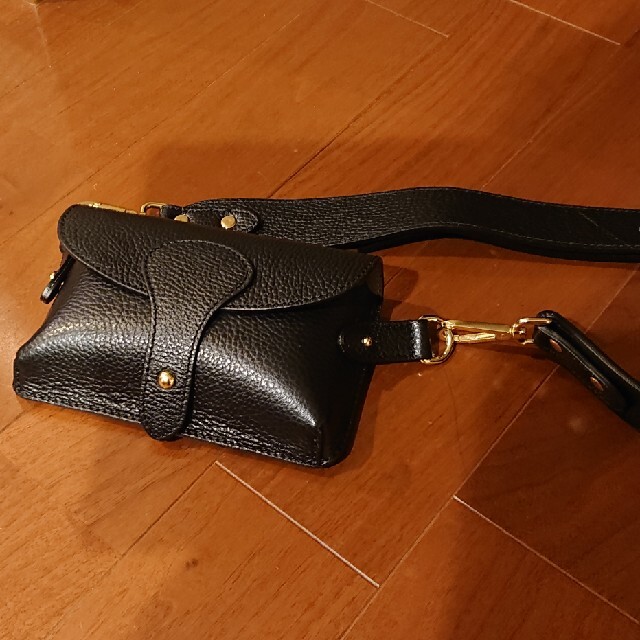 IENA(イエナ)の【Marant】ミニショルダーBAG レディースのバッグ(ショルダーバッグ)の商品写真