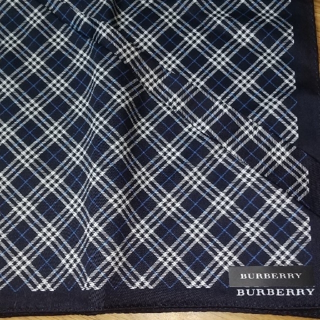 BURBERRY(バーバリー)のバーバリーハンカチ三枚セット メンズのファッション小物(ハンカチ/ポケットチーフ)の商品写真