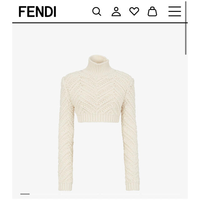 FENDI(フェンディ)のFENDI 新作　完売　ホワイトニット　dior チェックスカート レディースのトップス(ニット/セーター)の商品写真