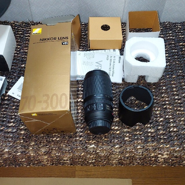 Nikon AF-S VR ED70-300F4.5-5.6G(IF) 【国内正規品】 www.cogoodspace.com