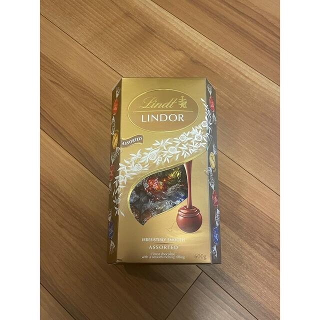 Lindt(リンツ)のリンツ チョコレート リンドール 4種類 48個 アソート 食品/飲料/酒の食品(菓子/デザート)の商品写真