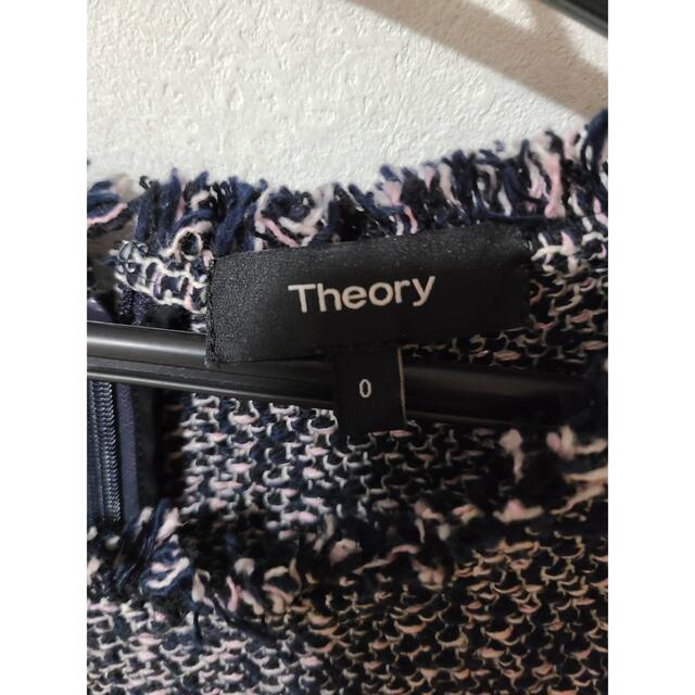 theory(セオリー)の【ちかぴー様専用】ノースリーブ レディースのトップス(シャツ/ブラウス(半袖/袖なし))の商品写真