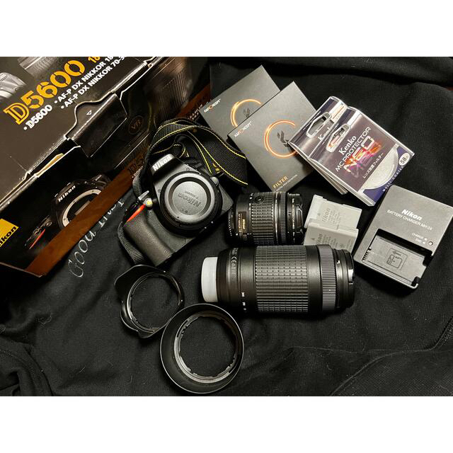 ニコン　NikonD5600 ダブルズームキット