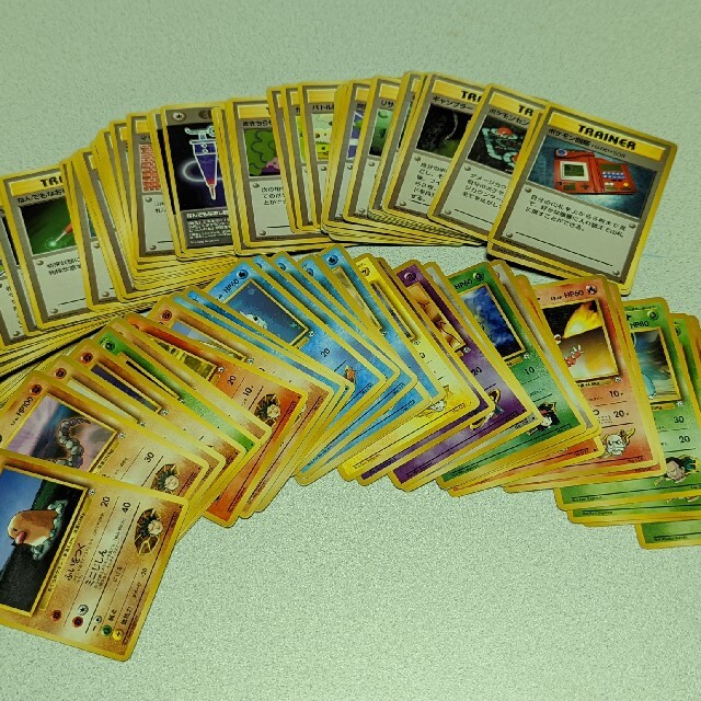 ポケモンカード 旧裏 まとめ売り 約1000枚 ポケモンカード 旧裏 まとめ売り 約1000枚