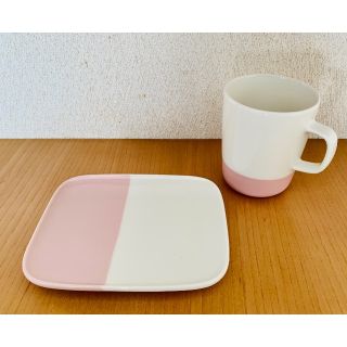 マリメッコ(marimekko)の【未使用】marimekko Oiva -plate & mug-(食器)