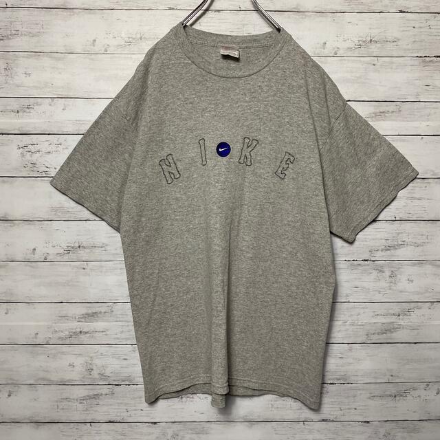 NIKE(ナイキ)の【USA製】90s ナイキ　刺繍センターデカロゴ　グレー　Tシャツ メンズのトップス(Tシャツ/カットソー(半袖/袖なし))の商品写真