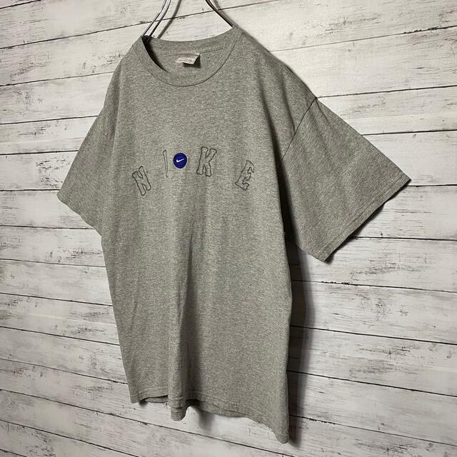 NIKE(ナイキ)の【USA製】90s ナイキ　刺繍センターデカロゴ　グレー　Tシャツ メンズのトップス(Tシャツ/カットソー(半袖/袖なし))の商品写真
