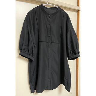 ジーユー(GU)のGU レディースブラック半袖シャツ　XL(シャツ/ブラウス(半袖/袖なし))