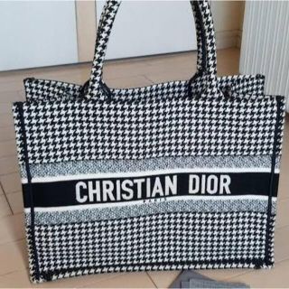 ディオール(Dior)のDIOR ブックトート(トートバッグ)