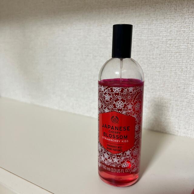 THE BODY SHOP(ザボディショップ)のジャパニーズチェリーブロッサムフレグランスミスト コスメ/美容の香水(香水(女性用))の商品写真