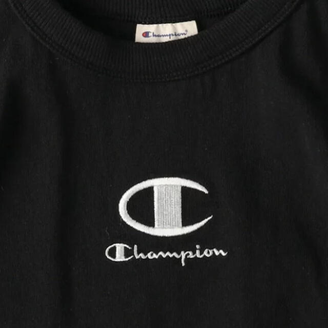 Champion(チャンピオン)のチャンピオン Tシャツ　クレージーパターン　120   正規品　新品タグ付 キッズ/ベビー/マタニティのキッズ服男の子用(90cm~)(Tシャツ/カットソー)の商品写真