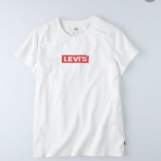 Levi's(リーバイス)のリーバイス　Tシャツ 正規品　新品タグ付　Ｌサイズ(日本サイズ) レディースのトップス(Tシャツ(半袖/袖なし))の商品写真