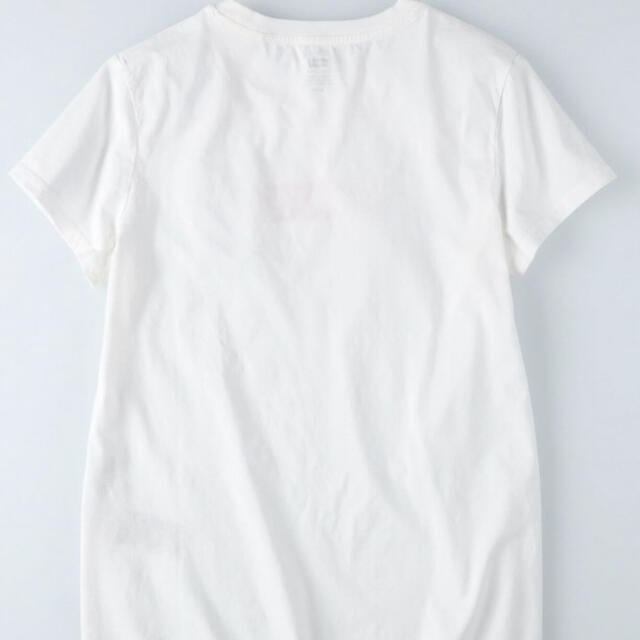 Levi's(リーバイス)のリーバイス　Tシャツ 正規品　新品タグ付　Ｌサイズ(日本サイズ) レディースのトップス(Tシャツ(半袖/袖なし))の商品写真