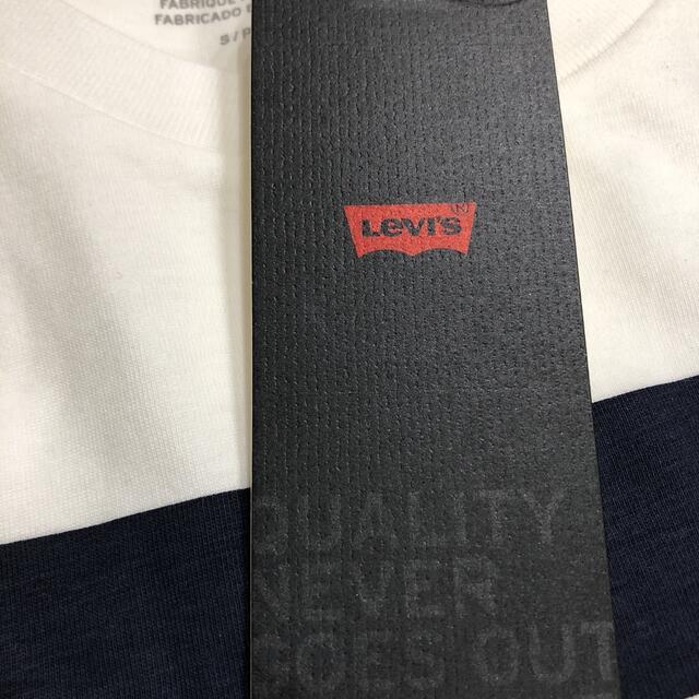 Levi's(リーバイス)のリーバイス　Tシャツ 正規品　新品タグ付　Ｌサイズ(日本サイズ) レディースのトップス(Tシャツ(半袖/袖なし))の商品写真