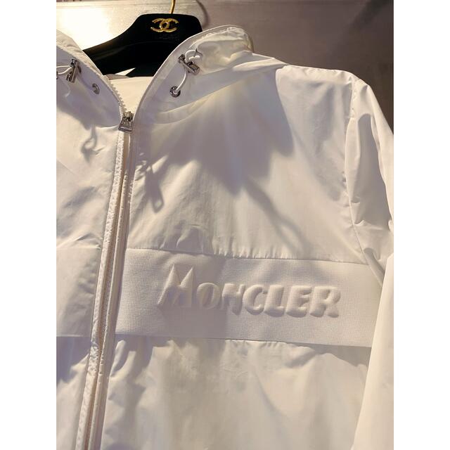 MONCLER(モンクレール)の専用 メンズのジャケット/アウター(マウンテンパーカー)の商品写真