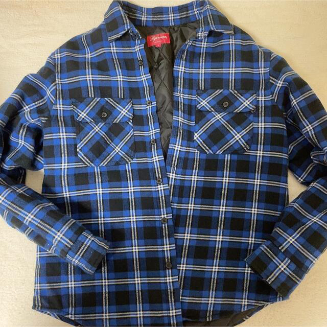 Supreme(シュプリーム)のSupreme Arc Logo Quilted Flannel  メンズのジャケット/アウター(ブルゾン)の商品写真