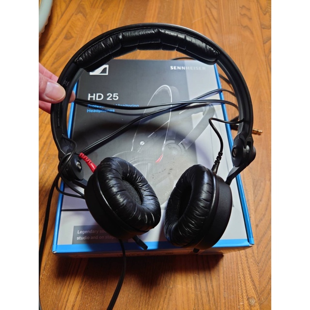 スマホ/家電/カメラSENNHEISER HD25 超美品