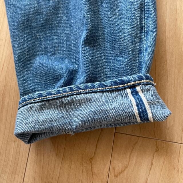 COMOLI(コモリ)のLENO TAPERED JEANS - FADE INDIGO メンズのパンツ(デニム/ジーンズ)の商品写真