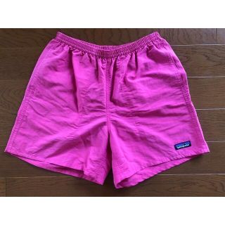 パタゴニア(patagonia)の貴重！ULTRA PINK patagonia バギーズショーツ　baggies(ショートパンツ)