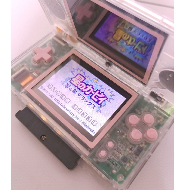 ニンテンドーDS(ニンテンドーDS)の任天堂DS lite スケルトン×ピンク エンタメ/ホビーのゲームソフト/ゲーム機本体(携帯用ゲーム機本体)の商品写真