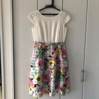 春夏服 1回着美品☆ TOCCA トッカ 花柄 ボーダー ワンピース size0