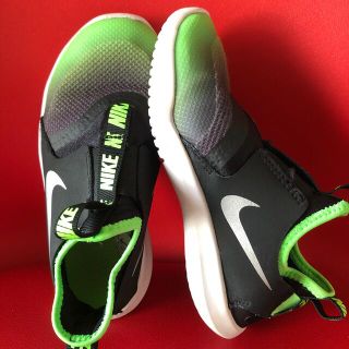 ナイキ(NIKE)のナイキ　18.5   スリッポン　スニーカー(スニーカー)