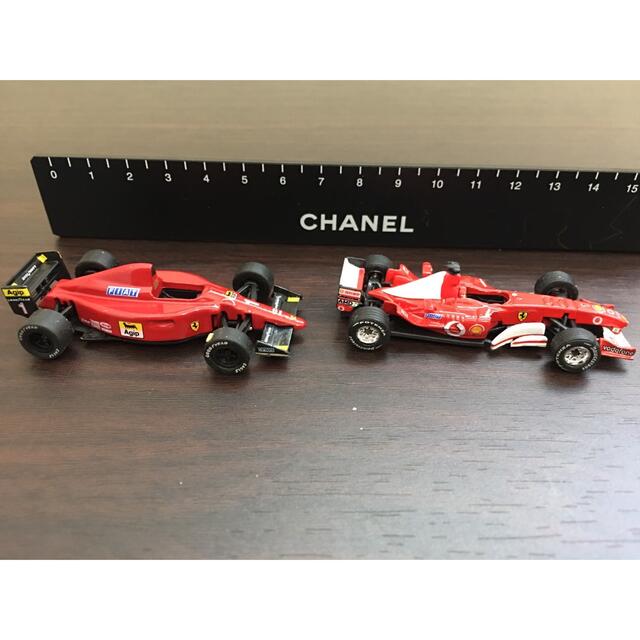 Ferrari(フェラーリ)の【値段交渉OK】Ferrariオフィシャルコレクションケース入りミニカー エンタメ/ホビーのおもちゃ/ぬいぐるみ(ミニカー)の商品写真