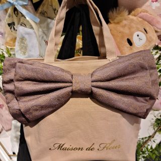 メゾンドフルール(Maison de FLEUR)の【完売品】定価5,819円♡新品♡ビッグレースリボンSトート♡メゾンドフルール♡(トートバッグ)