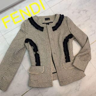 フェンディ(FENDI)の☆美品☆FENDI フェンディ リボン付き ノーカラージャケット サイズ36(ノーカラージャケット)