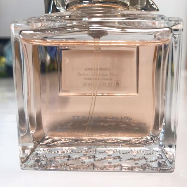 Christian Dior ミス ディオール オードゥトワレ 50ml 香水