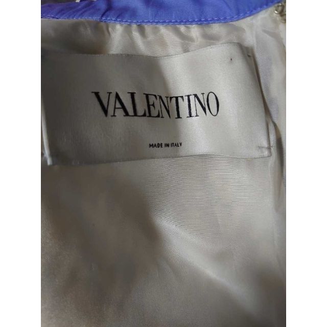 VALENTINO(ヴァレンティノ)のVALENTINO 2019リゾート オプティカル ロゴ ワンピース レディースのワンピース(ひざ丈ワンピース)の商品写真