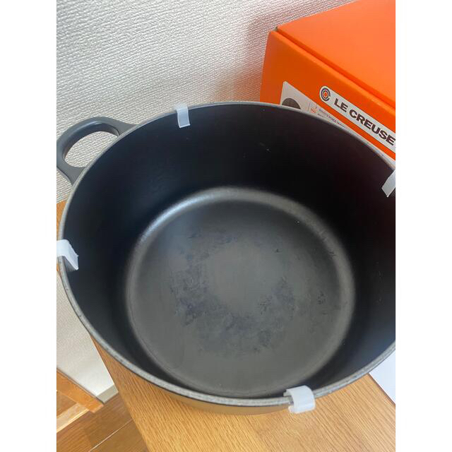 LE CREUSET(ルクルーゼ)の【最終セール】LE CREUSET ルクルーゼ　鍋　24 インテリア/住まい/日用品のキッチン/食器(鍋/フライパン)の商品写真