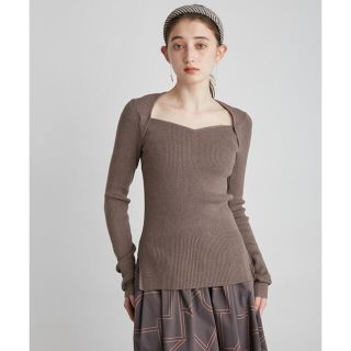 リリーブラウン(Lily Brown)のLILYBROWN ボレロ風リブニットトップス美品(ニット/セーター)