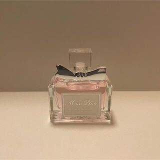 Christian Dior - ミス ディオール シルキー ボディ ミスト 100mlの通販 by shop｜クリスチャンディオールならラクマ