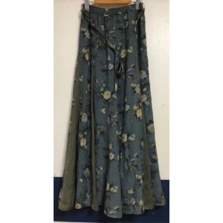 ローズバッド ロングスカート/マキシスカート(花柄)の通販 57点 ローズバッド ロングスカート/マキシスカート(花柄)の通販 57点
