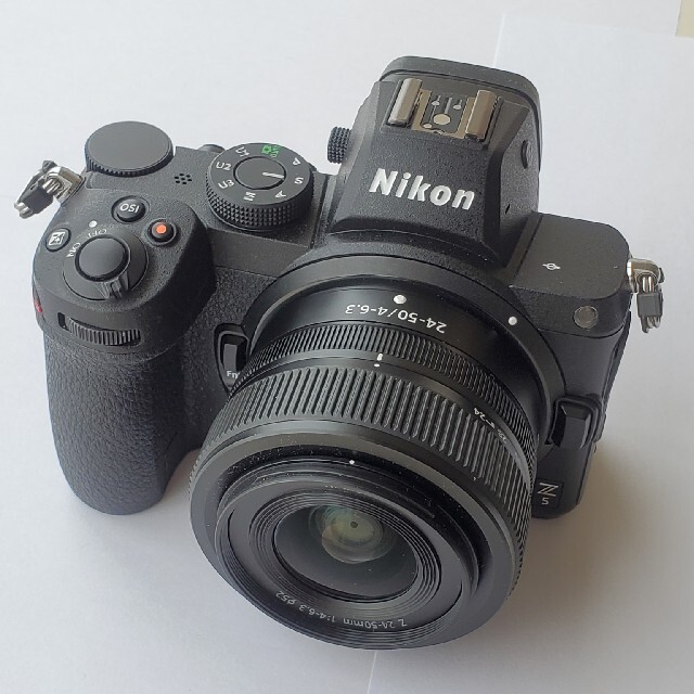Nikon Z5 24-50 レンズキット 保証書付き