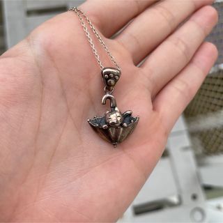 シルバーアクセサリー　ネックレス　猫のモチーフ　ハンドメイド(ネックレス)