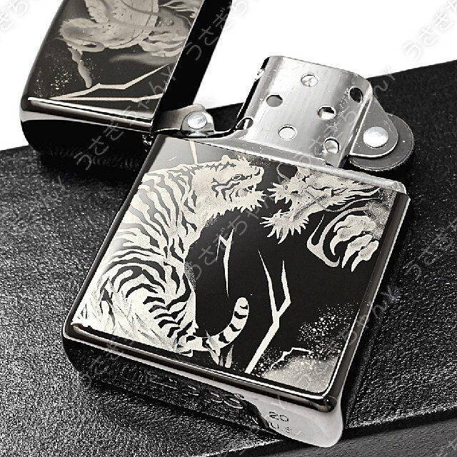 ZIPPO(ジッポー)の送料無料☆zippo☆龍虎☆レーザー彫刻☆ブラック☆ジッポ メンズのファッション小物(タバコグッズ)の商品写真