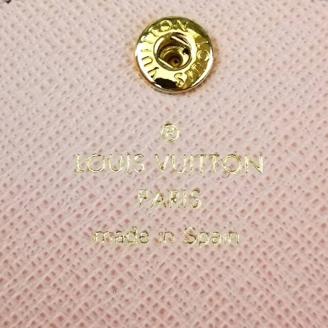 LOUIS VUITTON(ルイヴィトン)の新品未使用・ルイヴィトン 長財布 プラダ マルニ ロエベ コインケース レディースのファッション小物(財布)の商品写真