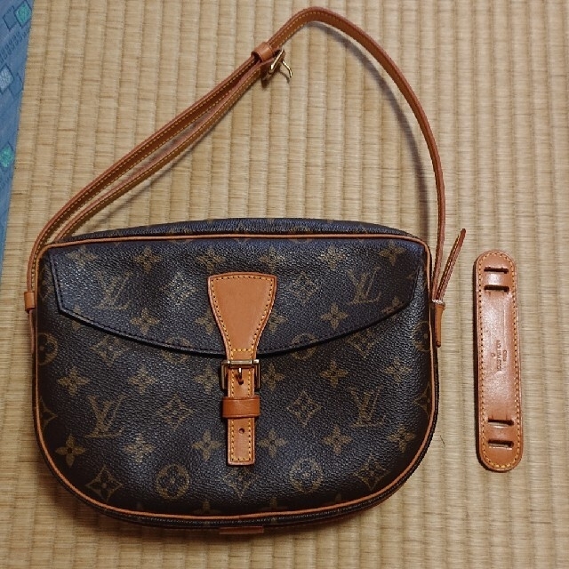 LOUIS VUITTON ジョヌフィーユ モノグラム