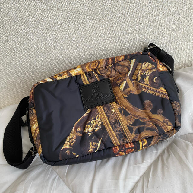 専用出品 美品 ヴィヴィアンウエストウッド 額縁柄ショルダーバッグ