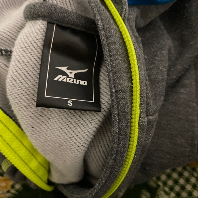 MIZUNO(ミズノ)のMIZUNOテニスパーカーs スポーツ/アウトドアのテニス(ウェア)の商品写真