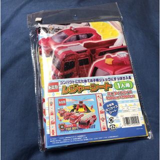 タカラトミー(Takara Tomy)の✨新品未開封✨トミカ  レジャーシート(その他)