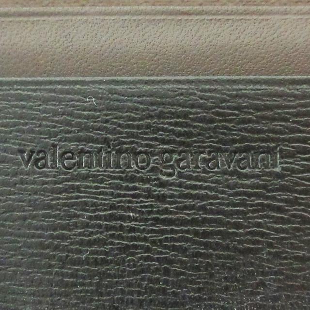 VALENTINO(ヴァレンティノ)のバレンチノ 名刺入れ美品  - 黒 レザー レディースのファッション小物(名刺入れ/定期入れ)の商品写真