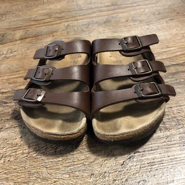 BIRKENSTOCK(ビルケンシュトック)のビルケンシュトック　サンダル　27 キッズ/ベビー/マタニティのキッズ靴/シューズ(15cm~)(サンダル)の商品写真