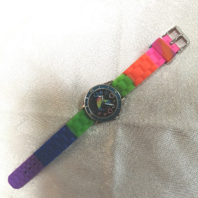 レディース　カジュアル　ウォッチ　腕時計　電池なし　ハート柄 レディースのファッション小物(腕時計)の商品写真