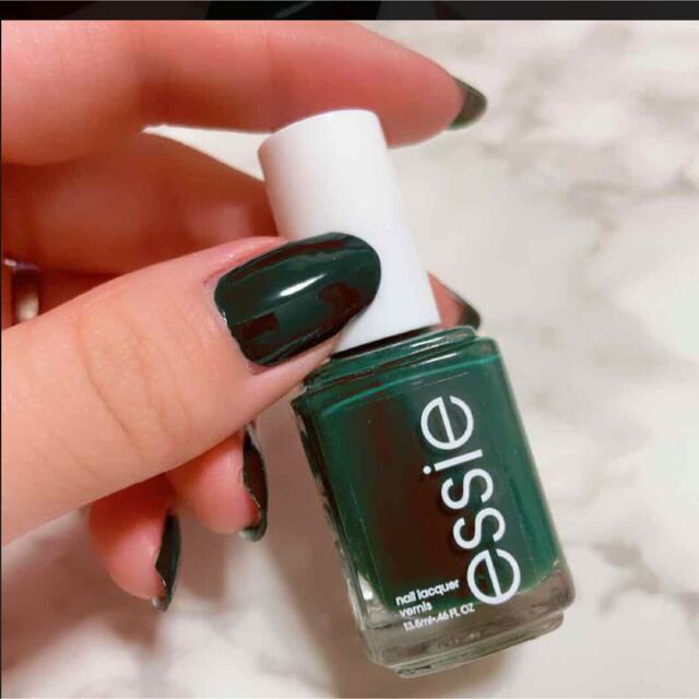 Essie(エッシー)の新品未開封☆essie☆ネイルポリッシュ 706 コスメ/美容のネイル(マニキュア)の商品写真