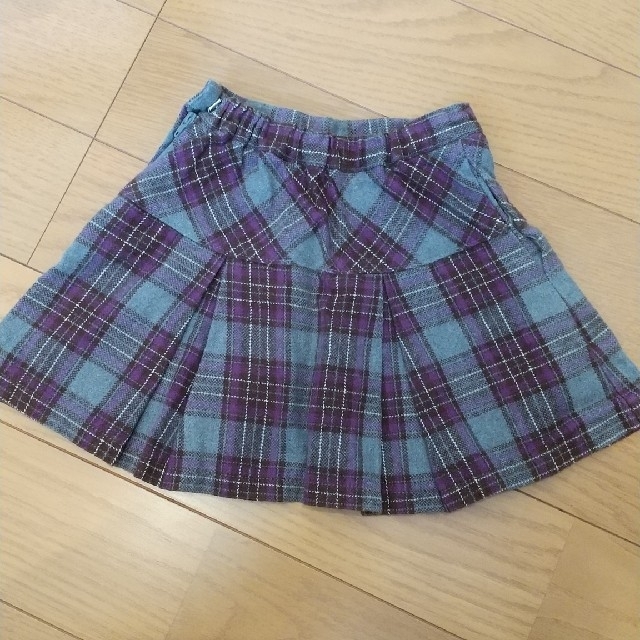 mikihouse(ミキハウス)のミキハウス リーナちゃん プリーツスカート 110 キッズ/ベビー/マタニティのキッズ服女の子用(90cm~)(スカート)の商品写真