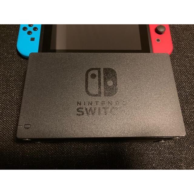 Nintendo Switch(ニンテンドースイッチ)のNintendo Switch ネオンブルー/ネオ プロコンその他おまけ付き エンタメ/ホビーのゲームソフト/ゲーム機本体(家庭用ゲーム機本体)の商品写真