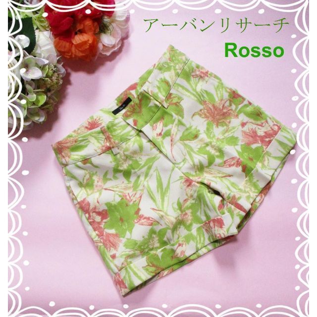 ROSSO(ロッソ)の【未使用】ロッソ/Rosso☆葉花柄ショートパンツ☆フラワープリント レディースのパンツ(ショートパンツ)の商品写真